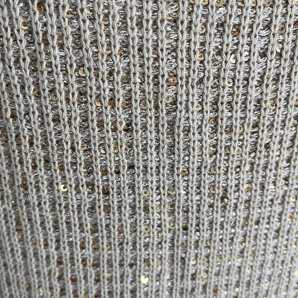 St. John gold sleeveless sheath dress with sequin accents - NWT - 6 - Picture 3 of 11